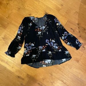 Tunic floral blouse